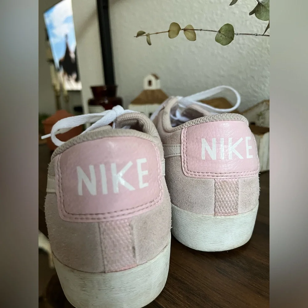 Nike Blazer Low in ‘Pink Foam’ - Picture 6 of 6